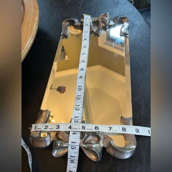 Vintage Gsa Goddinger Vanity Mirror w/Bows - Picture 3 of 6